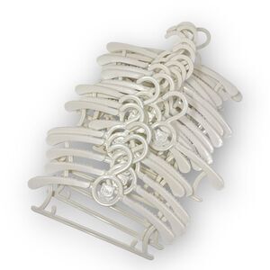 20 Piece Lot of Baby Toddler Kid Hangers Plastic Children Adjustable Extendable